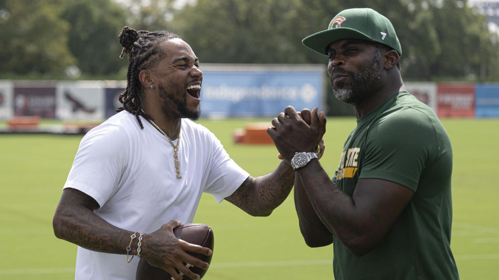 From NFL stars to HBCU head coaches: Vick and Jackson on same path as they briefly reunite in Philly
